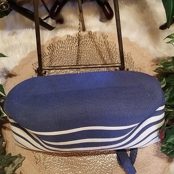 Liz Claiborne Striped Tote Bag - Picture 5 of 13